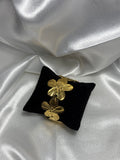 Bracelet manchette fleurs